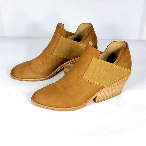 Eileen Fisher Leather Boots #657 Size 9 - Picture 1 of 12